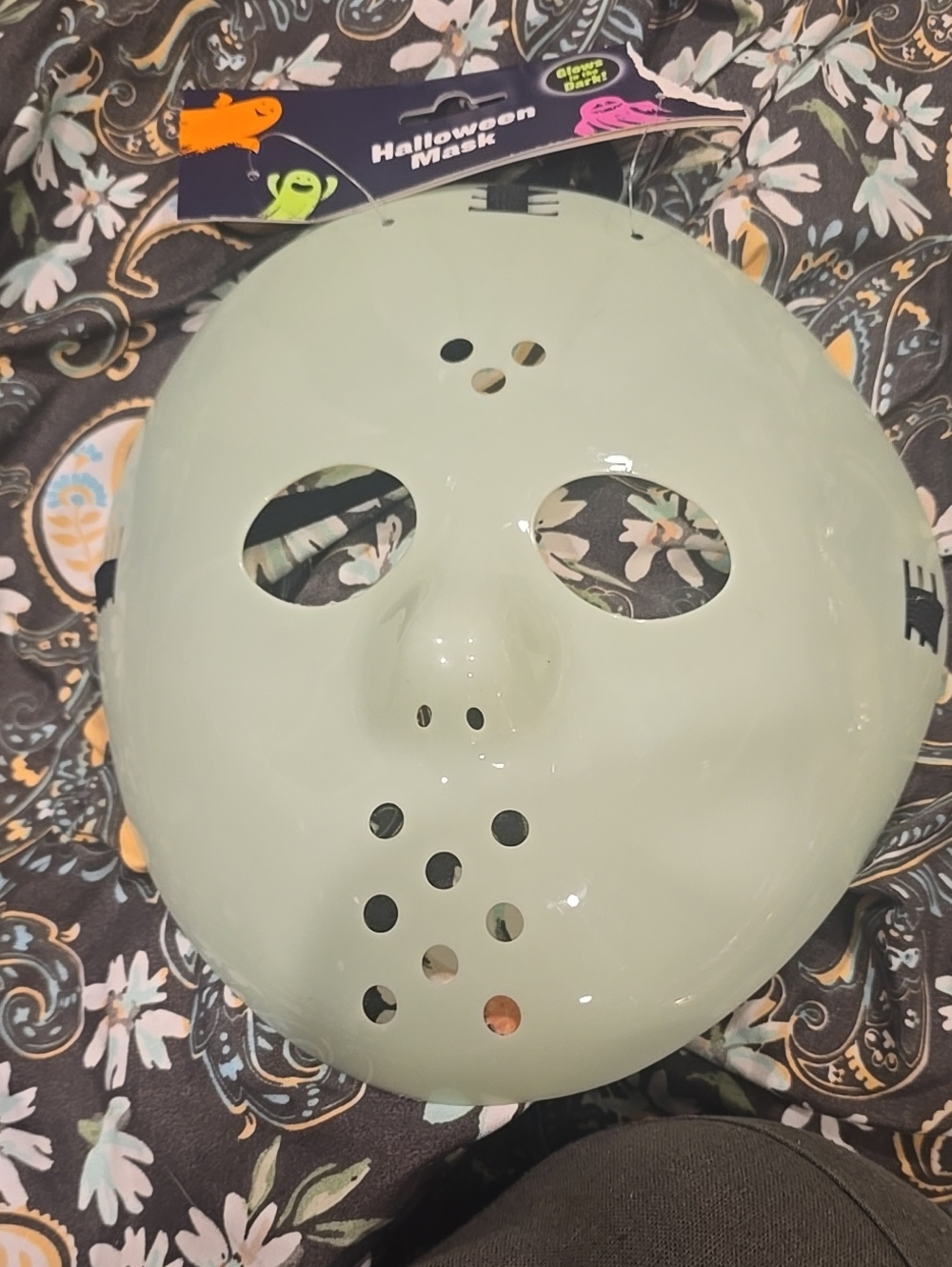 ❤️10/$10 Glow-in-the-Dark Jason Voorhees Hockey Halloween Mask